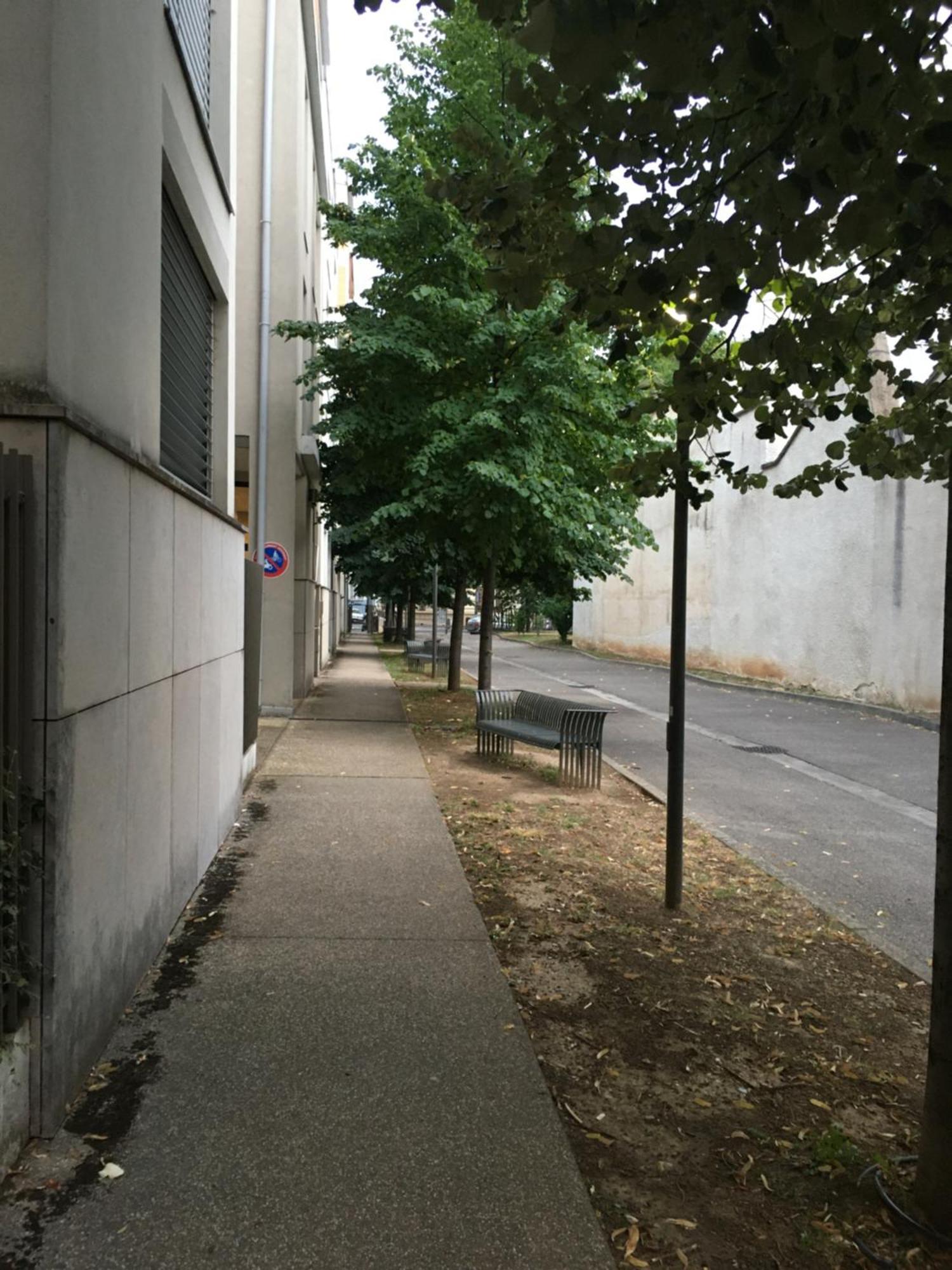 Appartement Residence Quartier Vilette Paul Bert Box Garage Lyon Exterior photo